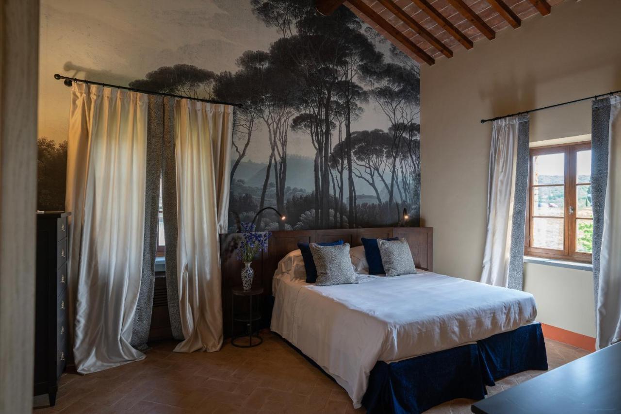 Castel Monastero - The Leading Hotels Of The World Castelnuovo Berardenga Exterior photo